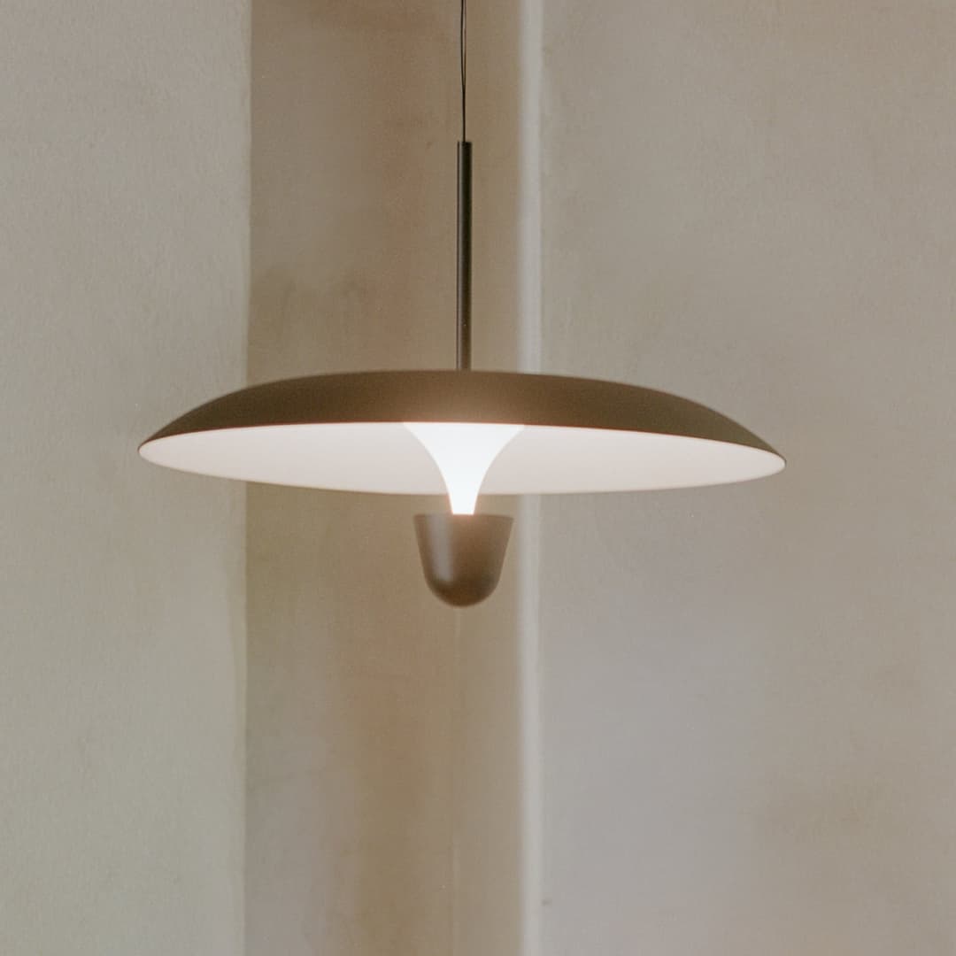 Kantarell LED-Pendelleuchte, Ø 55 cm, schwarz - New Works - Esszimmer - Design - Metall - Einflammig