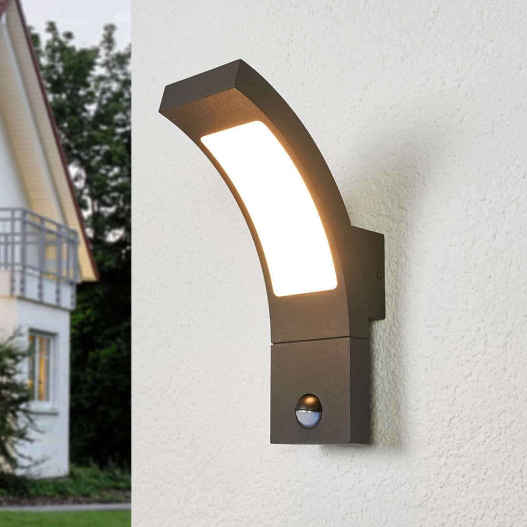 Juvia LED Außenwandleuchte w/Sensor Graphite - Lucande - Modern - Metall - Einflammig