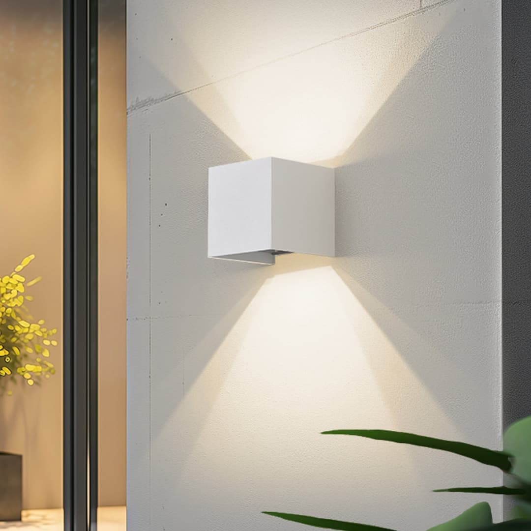 Dara Smart LED-Außenwandlampe, 10cm, weiß, CCT Tuya - Lindby - Balkon - Modern - Aluminium - Bündig