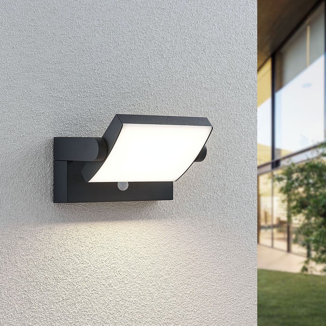 Lindby LED-Außenwandleuchte Sherin, 2er-Set, drehbar, Sensor - Balkon - Modern - Aluminium - Mehrflammig