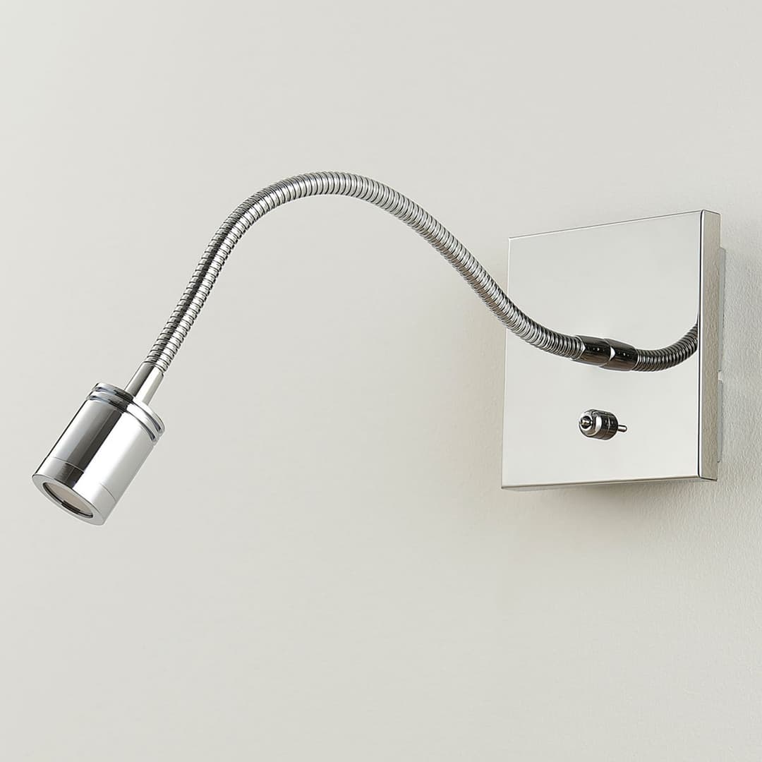 Berfin Wandleuchte Chrome/Clear - Lindby - Schlafzimmer - Modern - Metall - Einflammig