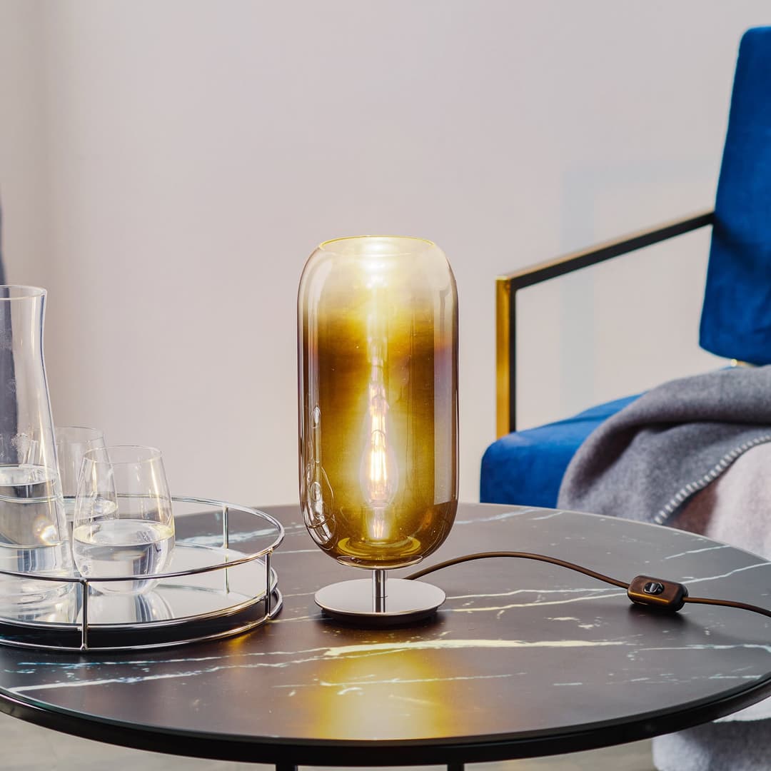 Gople Mini Tischleuchte Blue Sapphire - Artemide - Wohnzimmer - Design - Glas - Mit Schirm